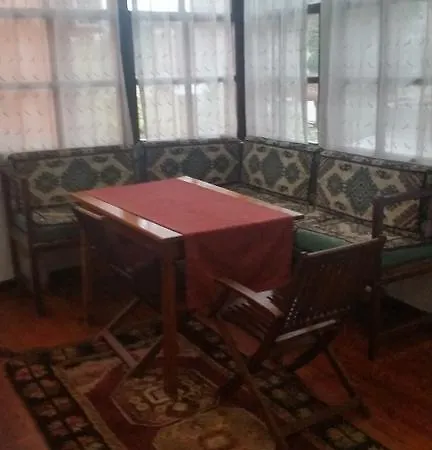 Erken Konak Pension Hotel 3*