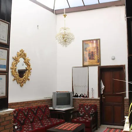 Hotel Erken Konak Pension 3*