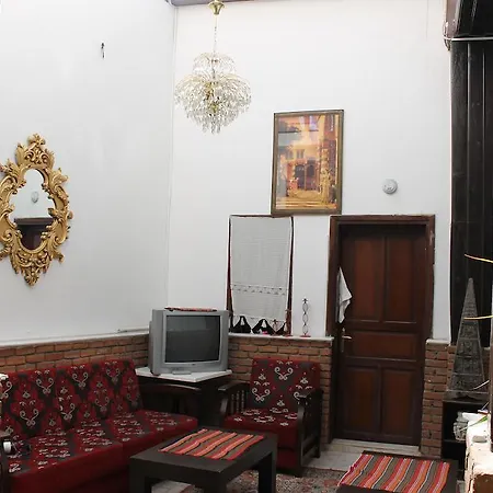 Hotel Erken Konak Pension 3*