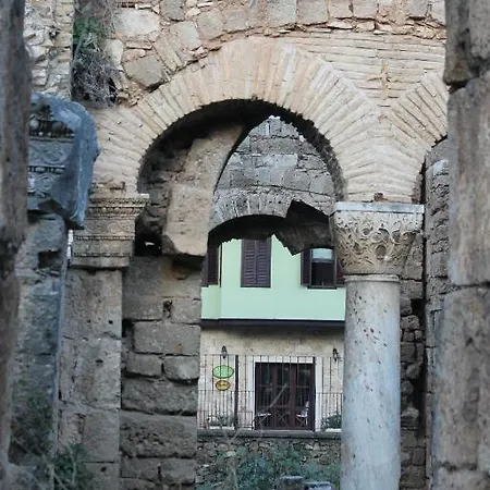 Hotel Erken Konak Pension 3*