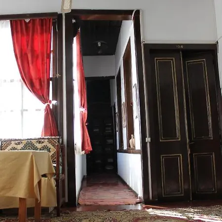 Hotel Erken Konak Pension 3*